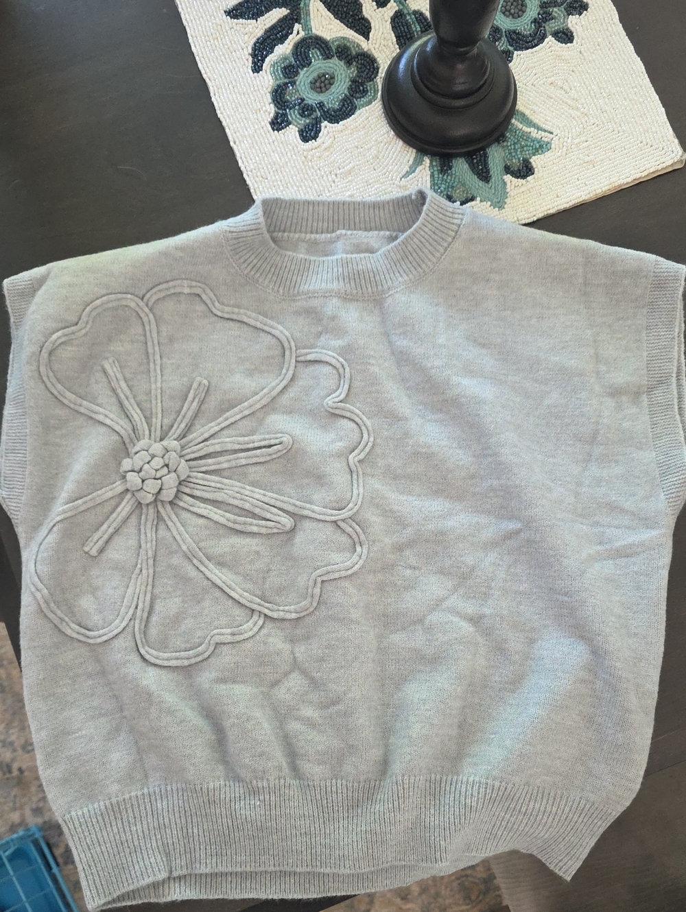 Women's Light Gray Sleeveless Flower-Applique Sweater